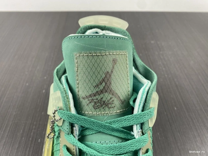 CV9388-102 AJ4 OW Jordan O-W  4 Air 0725